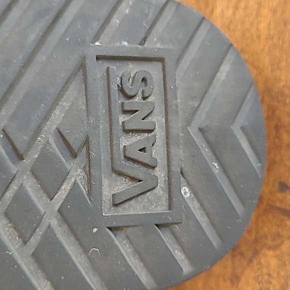 VANS Cayucas Mega Platform Purple/Black Holographic Slider Sandal Women's sz 9 - Picture 9 of 13